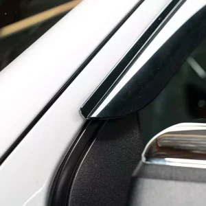 RealTruck AVS Outside Mount Ventvisor Window Deflectors